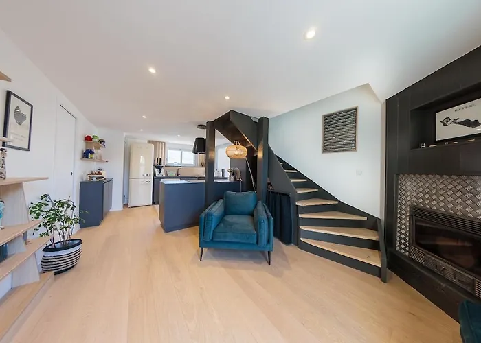 505 Plume - Close To Pool