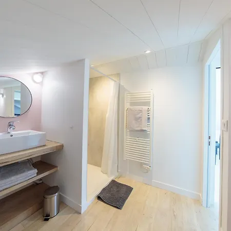 505 Plume - Close To Pool Villa