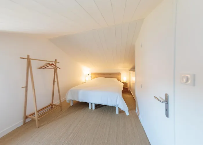 505 Plume - Close To Pool Villa *